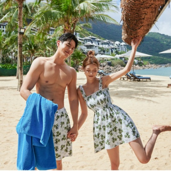Korean couple skirt style women's suspender swimsuit split sun protection slimming men's swimsuit
