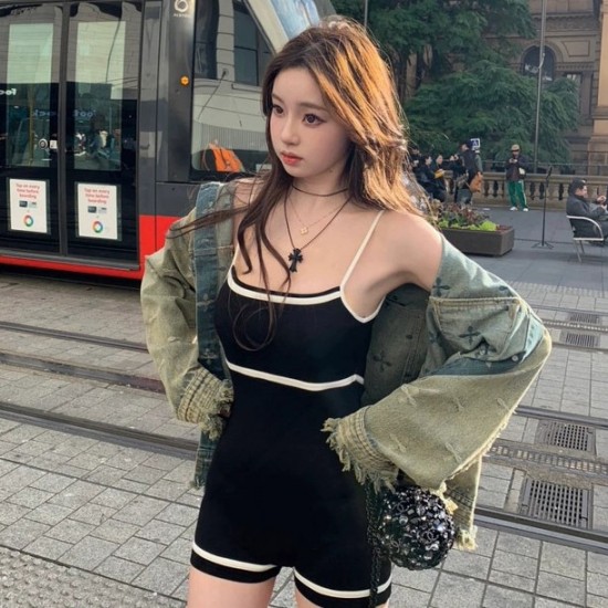 New sexy contrasting color camisole jumpsuit jumpsuit slim fit jumpsuit for women