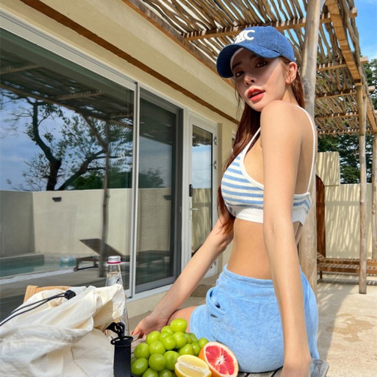 New style split sexy swimsuit for women, high waist, slimming, small breasts, push-up, conservative bikini, spa swimsuit