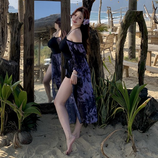 Tie-dye long-sleeved fat mm 200 pounds bikini swimsuit for women with big breasts and large size hot spring seaside gauze skirt swimsuit two-piece set