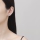 Four-claw moissanite earrings, 925 sterling silver ear piercing earrings, Korean high-end non-allergenic jewelry wholesale