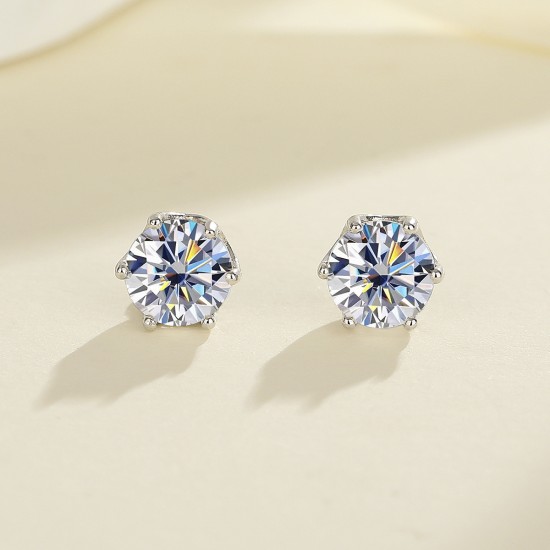 Four-claw moissanite earrings, 925 sterling silver ear piercing earrings, Korean high-end non-allergenic jewelry wholesale