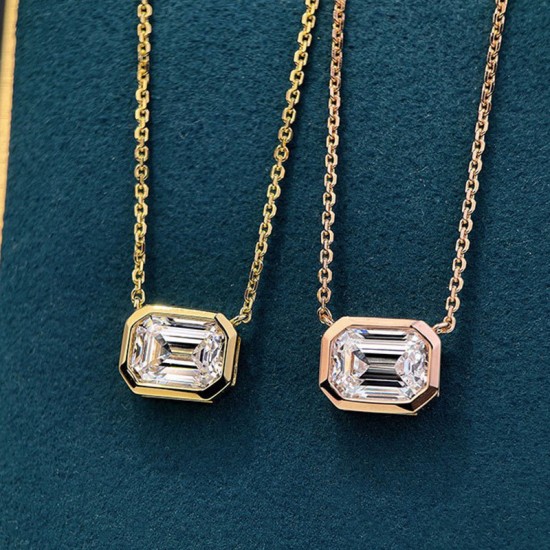 Cross-border rectangular moissanite original color 5*7mm 1 carat emerald niche design S925 silver plated 18k clavicle