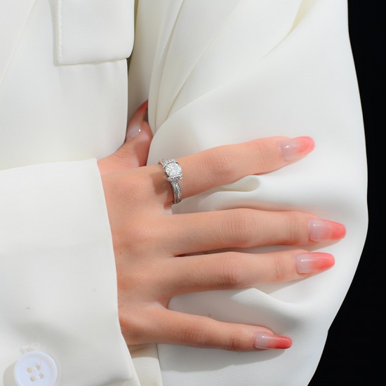 Sterling silver S925 moissanite 1 carat studded diamond ring European and American cross-border hot selling heavy industry diamond ring fashion wholesale